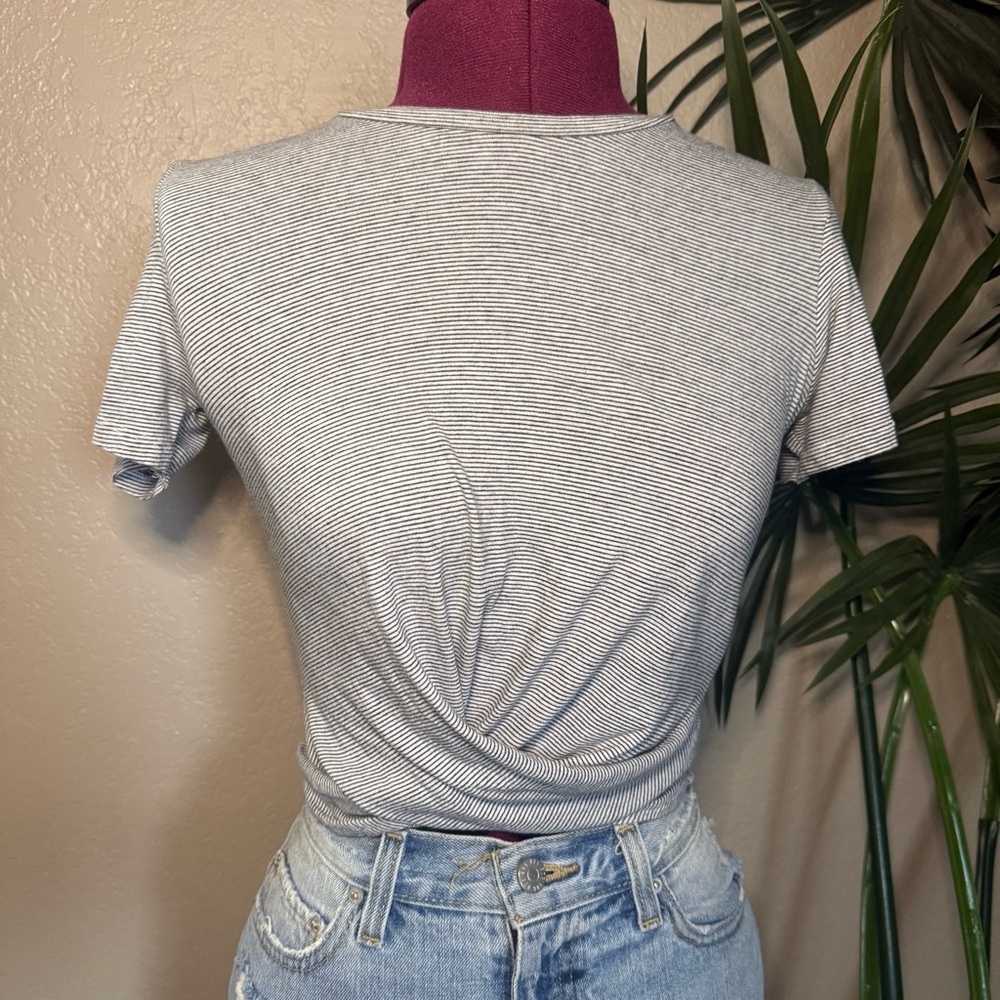 Zara Black and White Striped Short Sleeve Top
